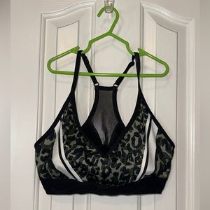 Pink Victoria’s Secret ultimate sports bra